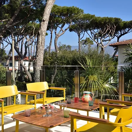 Magic Bed & Breakfast *