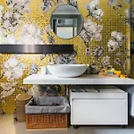 Magic Bed & Breakfast *