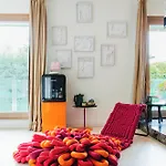 Magic Bed & Breakfast *