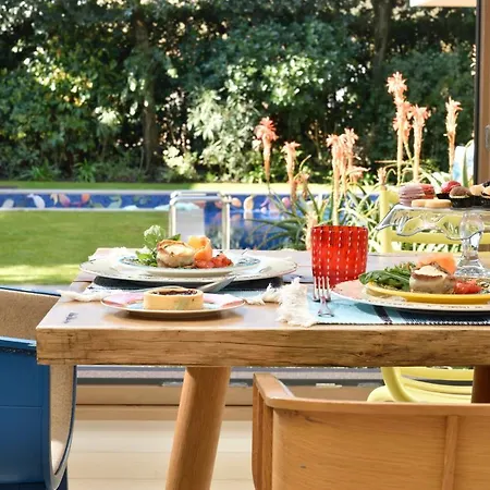 Magic לינה וארוחת בוקר *